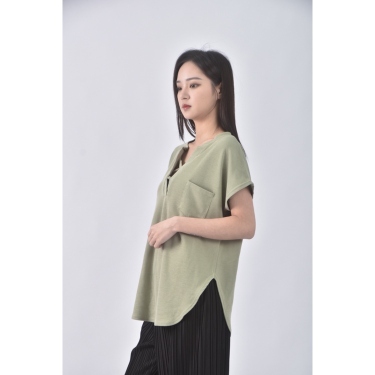 (S) girl s monday質感V領綠色短袖上衣二手衣, , large