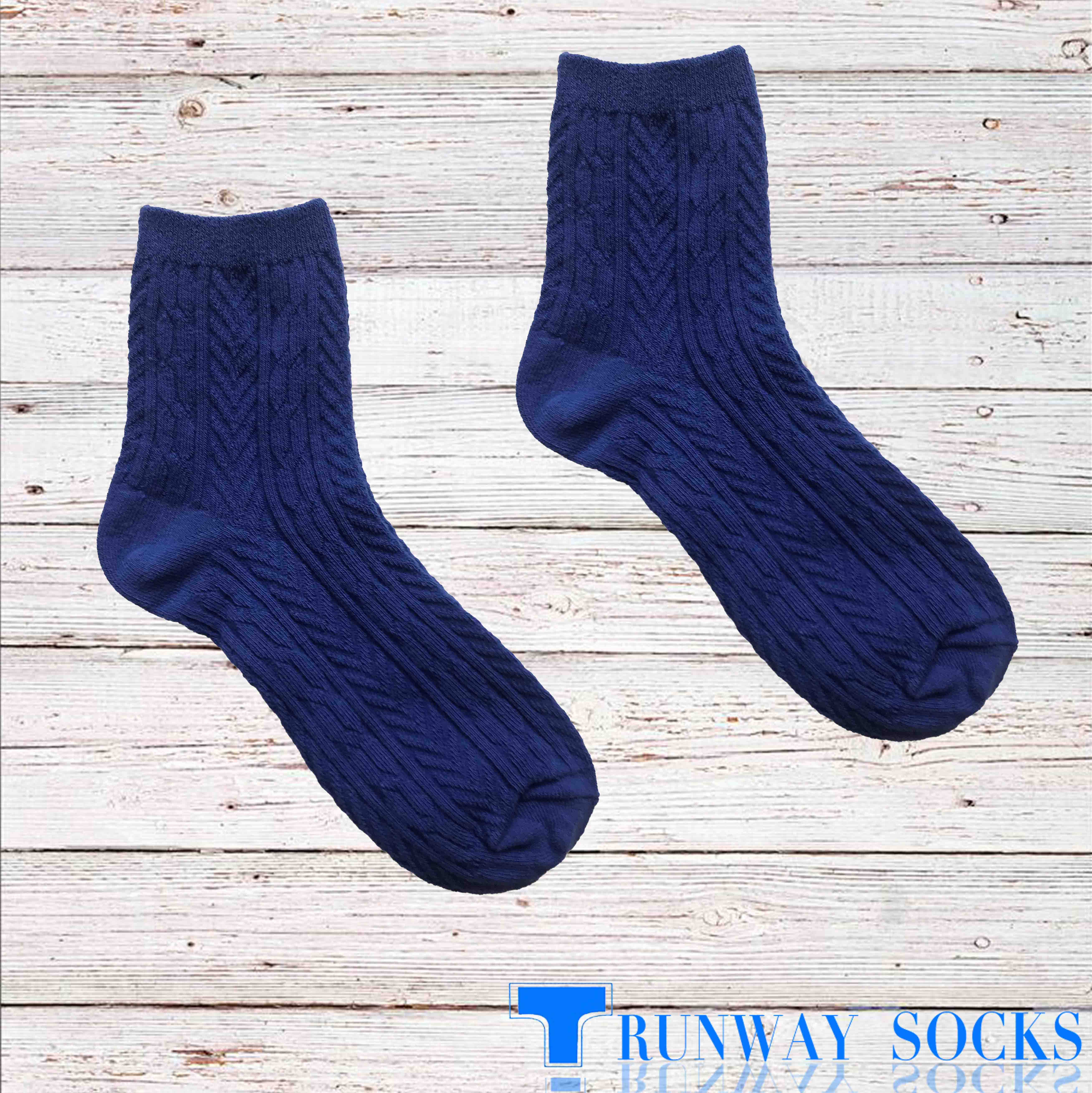 【伸展台】《RUNWAY SOCKS》熱銷 日系 流行短襪 雙針筒技術 復古緹花設計 寶藍色 1雙入, , large