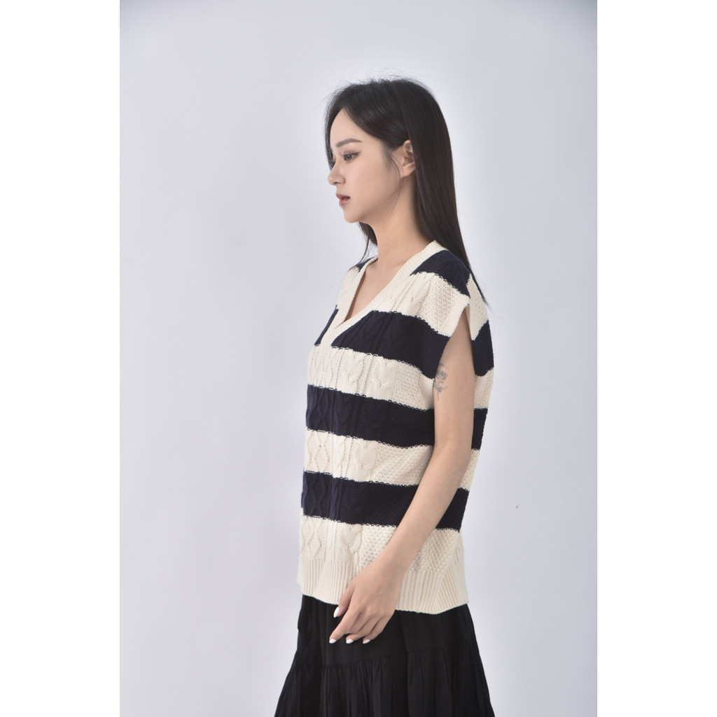 (XL) most standing無袖條紋白色毛衣二手衣, , large