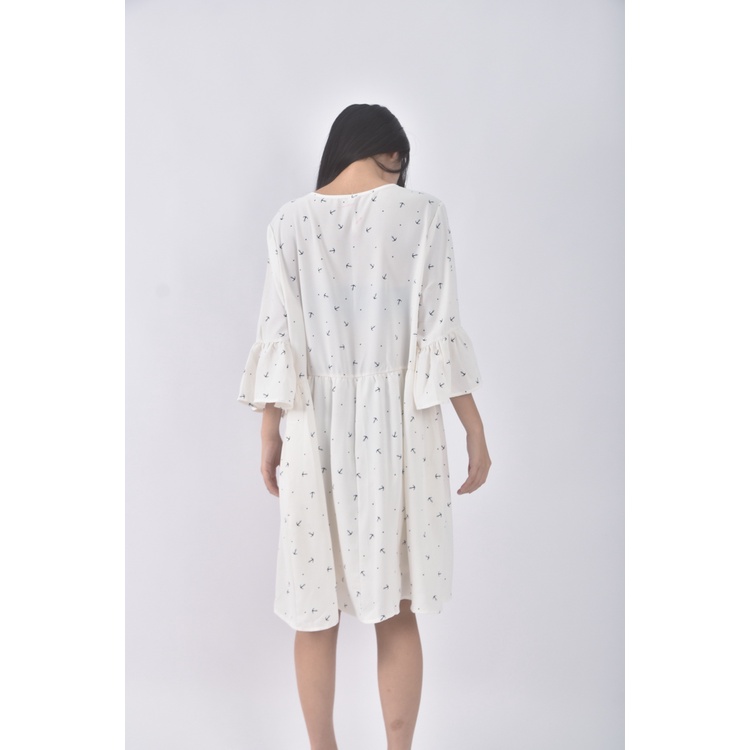 (XL) poly lulu質感V領白色洋裝二手衣, , large