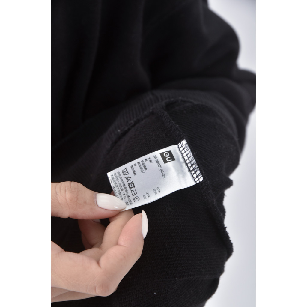 (XL) gu棉質簡約黑色長袖上衣二手衣, , large