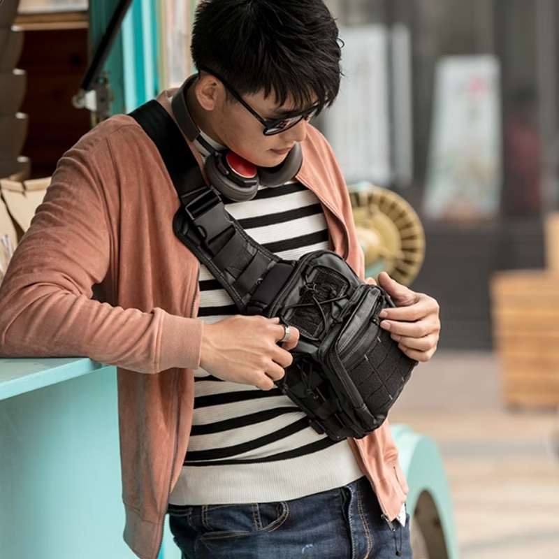 【MAGFORCE】馬蓋先漢堡胸掛包-S 【膠注黑】 500D 迷你包 單肩包 軍用背包 斜背包 台灣製, , large