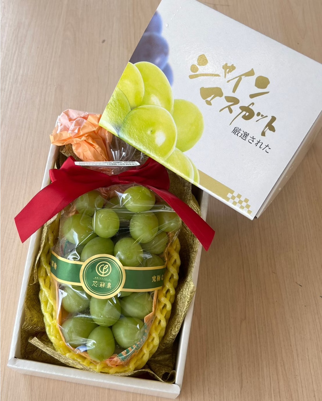 Nagano, Japan (Shine Muscat Grapes), , large