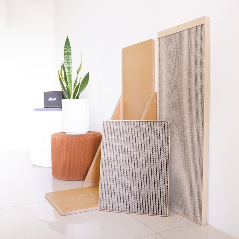 Climbing Cat | Upright Cat Scratching Board, , large