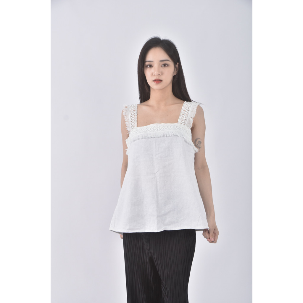 (S) carual style質感吊帶棉質白色上衣二手衣