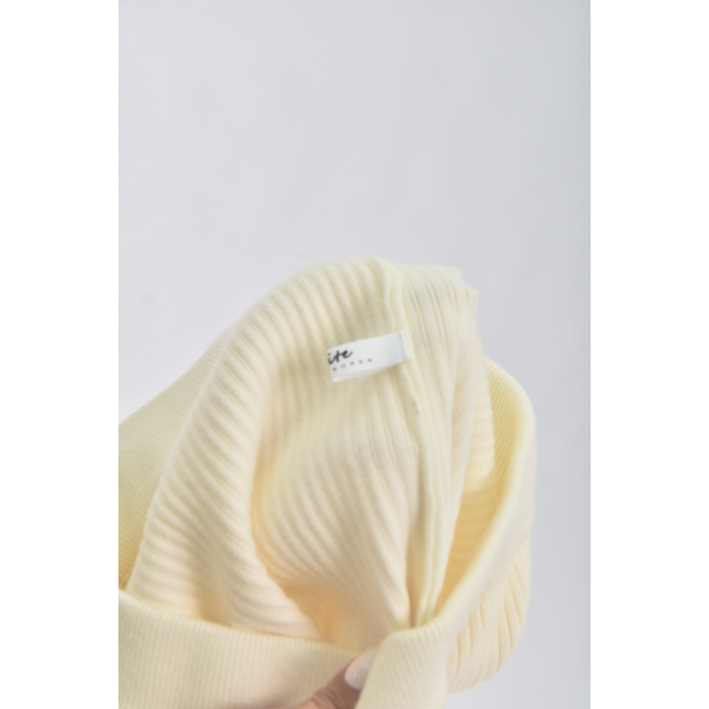 (M) 坑紋白色長裙二手衣, , large