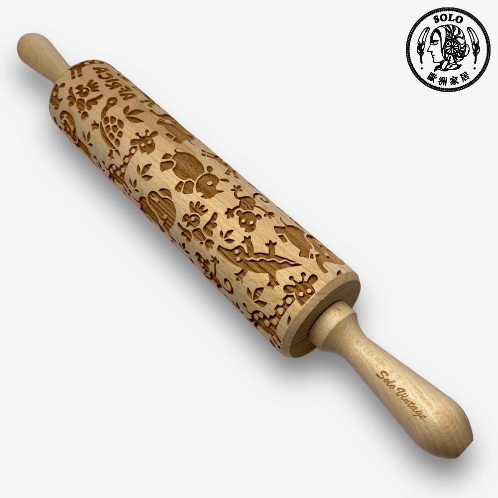 【SOLO Vintage】Animals of Africa Rolling Pin 43CM Embossed Natural European Wood Made in Poland