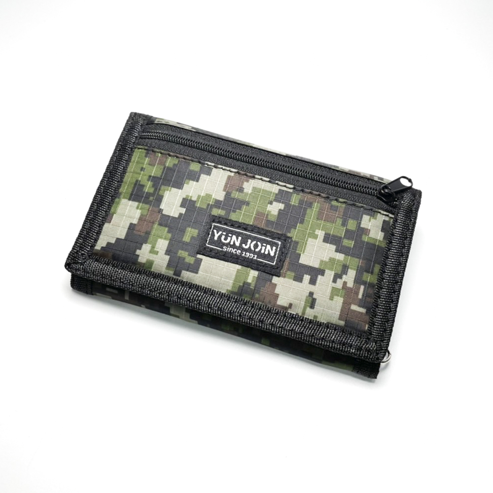 【YUN JOIN】 Camouflage tri-fold short folder, , large