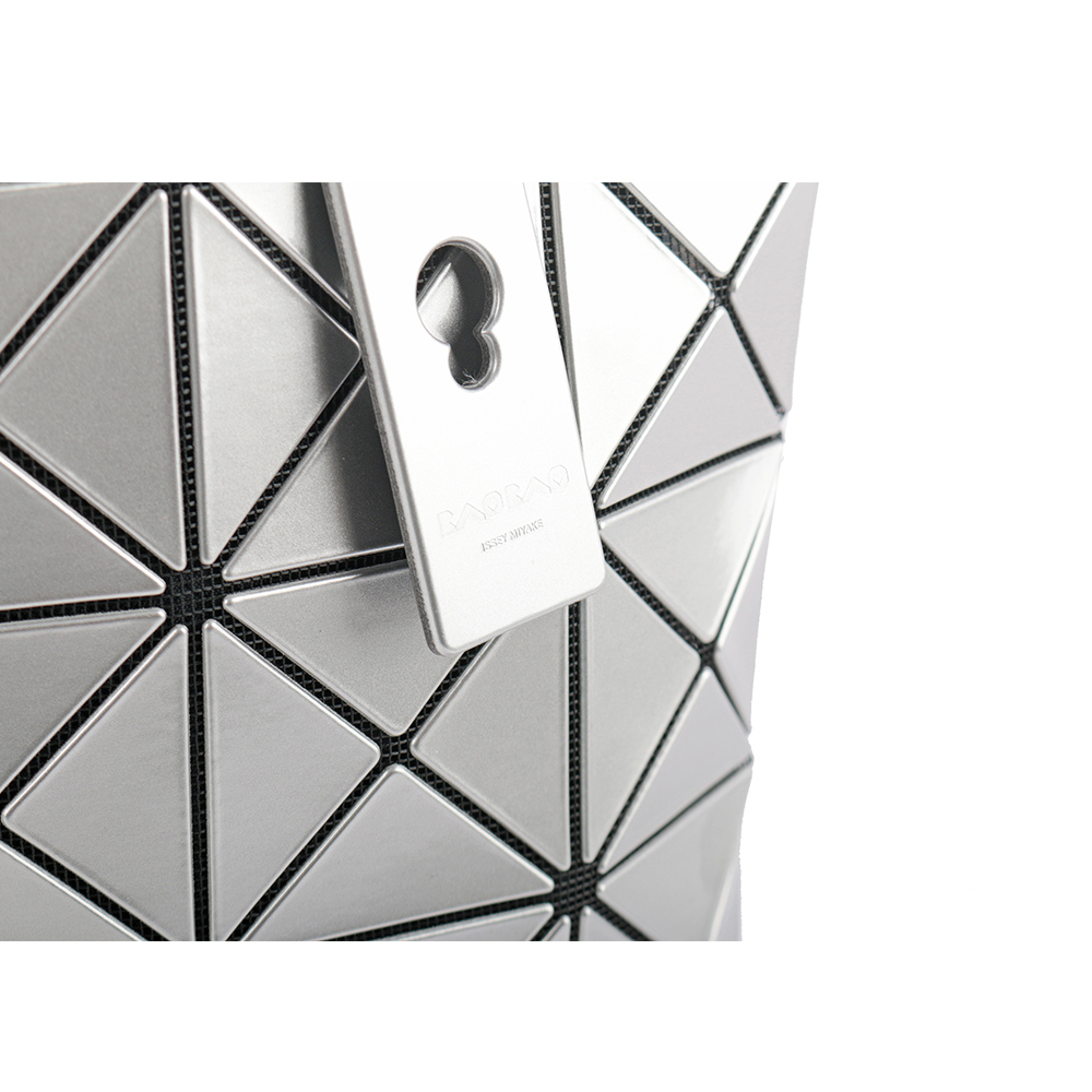 ISSEY MIYAKE BAO BAO LUCENT 6X6 亮面手提包(銀色), , large