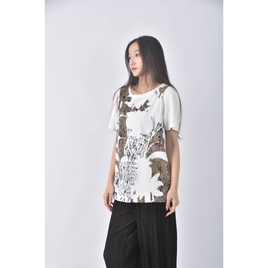 (L) united colors of benetton圖案白色短袖上衣二手衣, , large