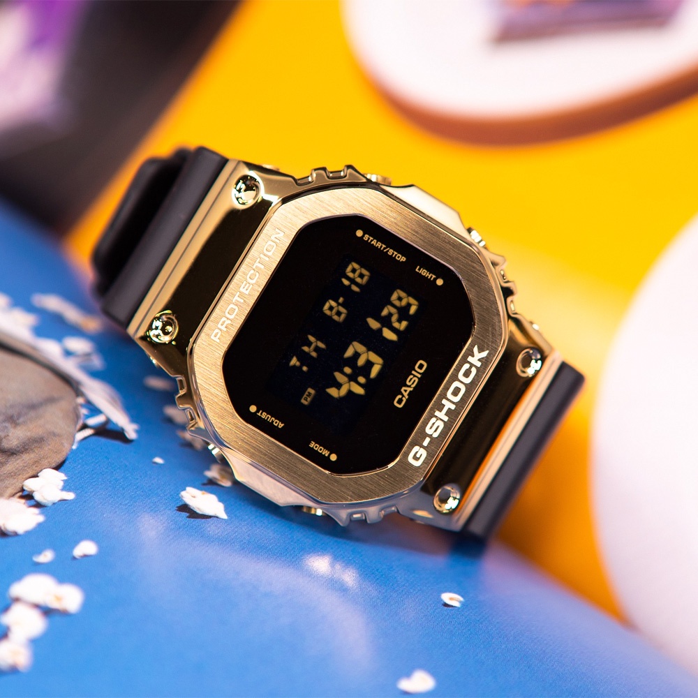 CASIO 卡西歐 G-SHOCK 工業風金屬色電子錶-黑x金 GM-5600G-9, , large
