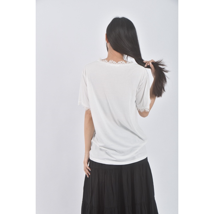 (L) tomoaggiel韓牌蕾絲邊白色短袖上衣二手衣, , large