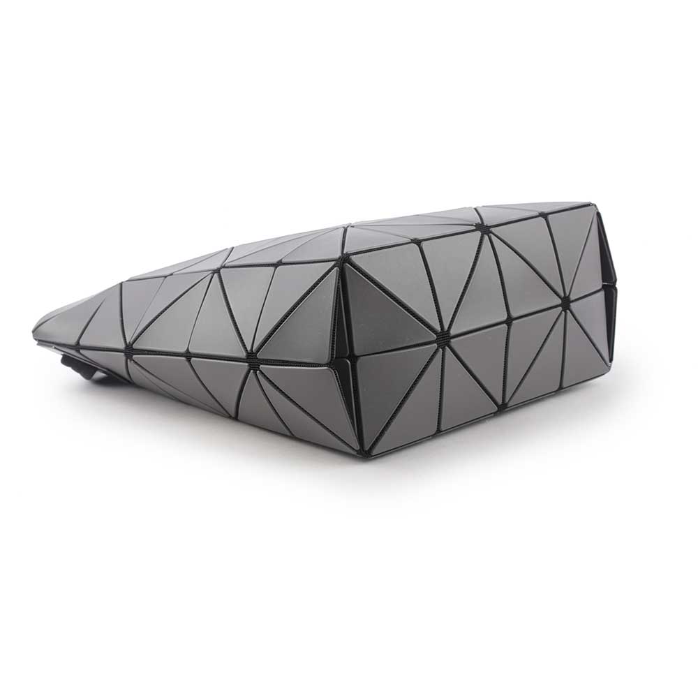 ISSEY MIYAKE Blocky 霧面可調背帶多用肩背包/炭灰色, , large