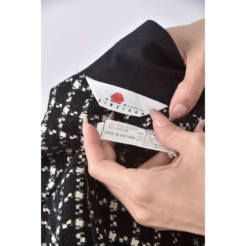 (L) sinziuan小香風排扣黑色外套二手衣, , large