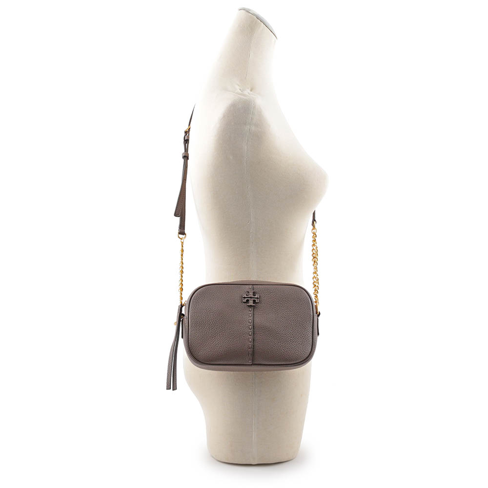 TORY BURCH McGraw 荔枝皮革拉鍊相機包/楓樹棕, , large