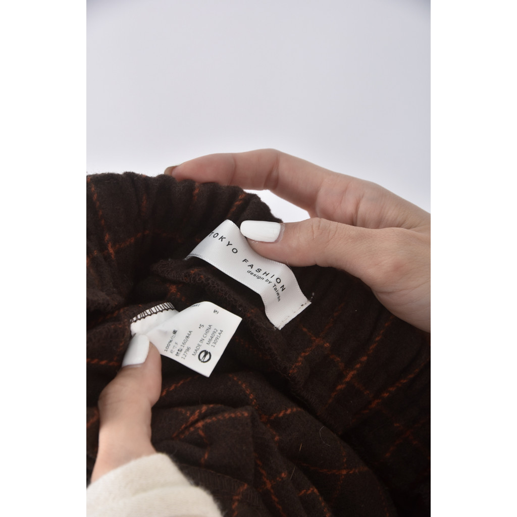 (S) tokyo fashion質感格紋棕色短褲二手衣, , large