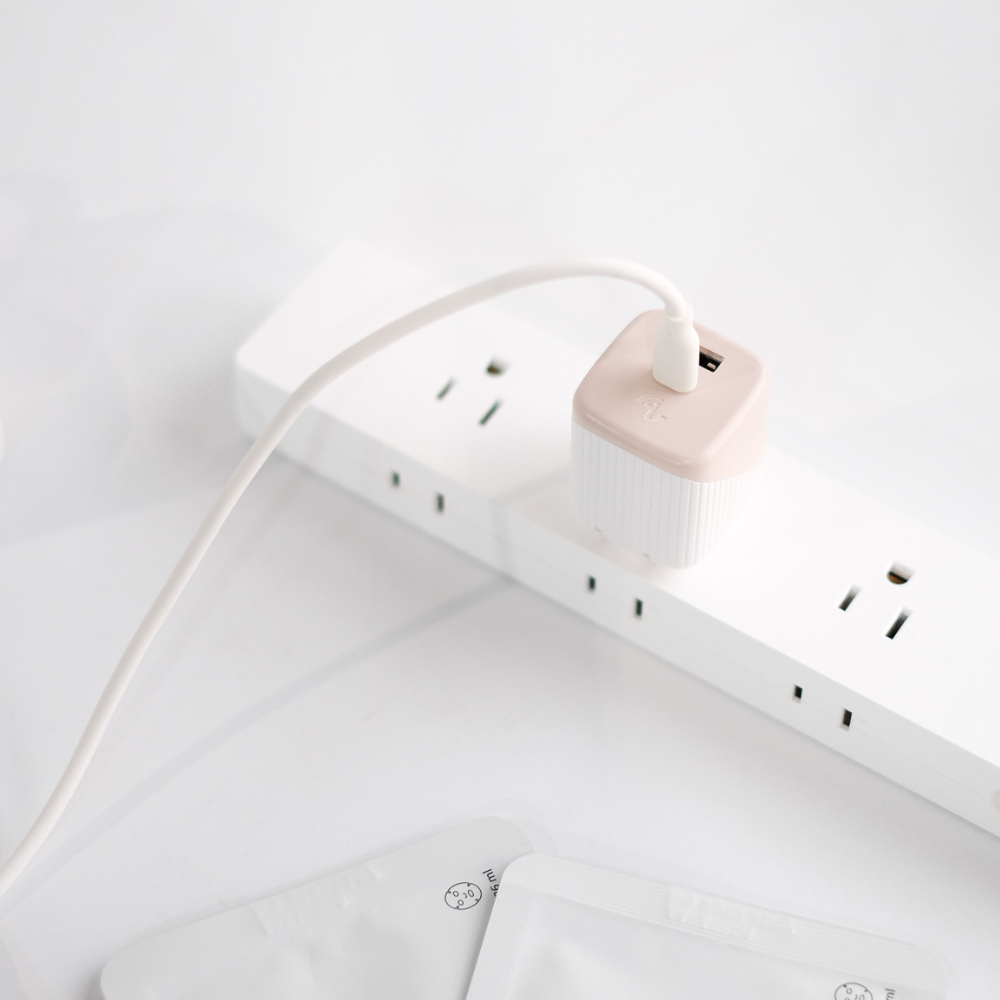 [OneMore Co., Ltd.] Allite B2 32W GaN Dual-Port Fast Charger Baby Pink, , large