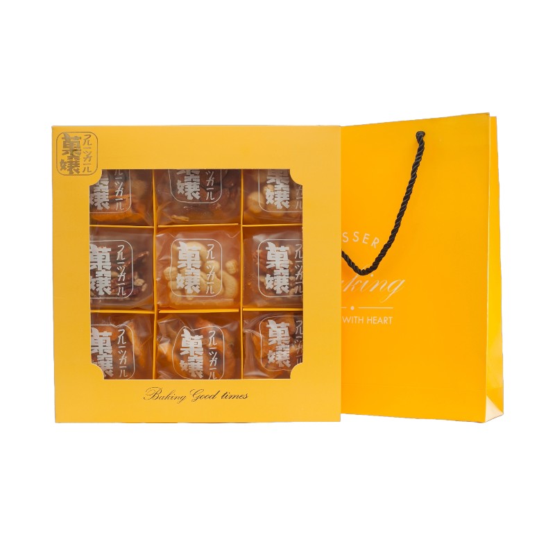 Dried fruits and nuts gift box, , large