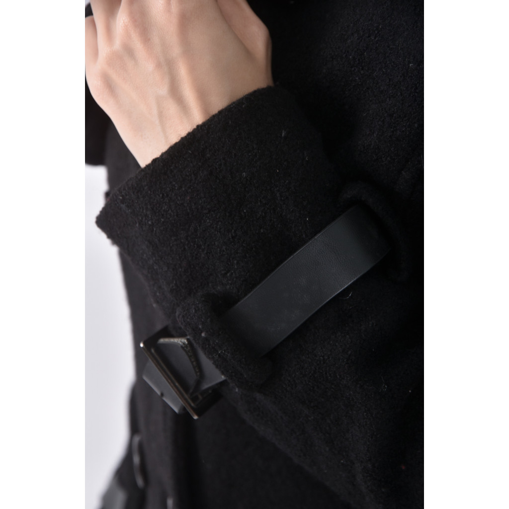 (S) 櫻之秀排扣黑色外套二手衣, , large