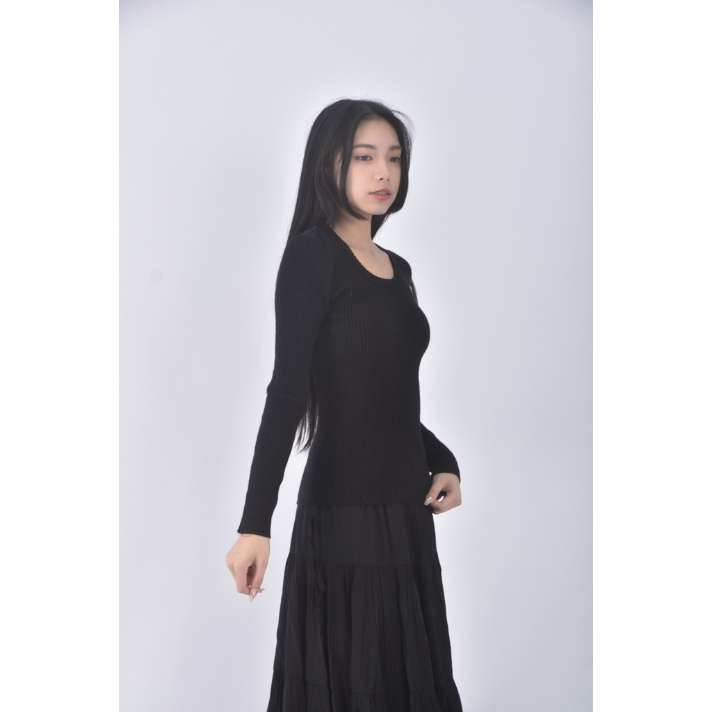 (S) eque質感針織圓領黑色長袖上衣二手衣, , large