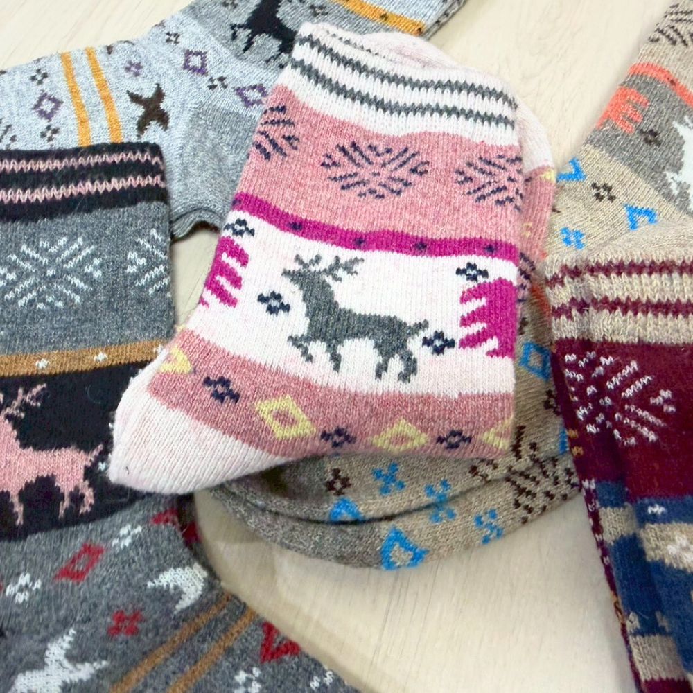 [Kaimi Cotton] 6-Pair Set &ndash; Random Colors &ndash; Winter Essential (Women&rsquo;s) Premium Thermal Wool Socks &ndash; Cold-Proof / Warm / Long Winter Socks &ndash; Christmas Reindeer Design, , large