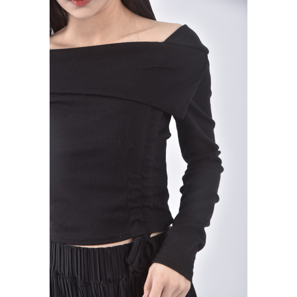 (S) 質感一字領黑色長袖上衣二手衣, , large