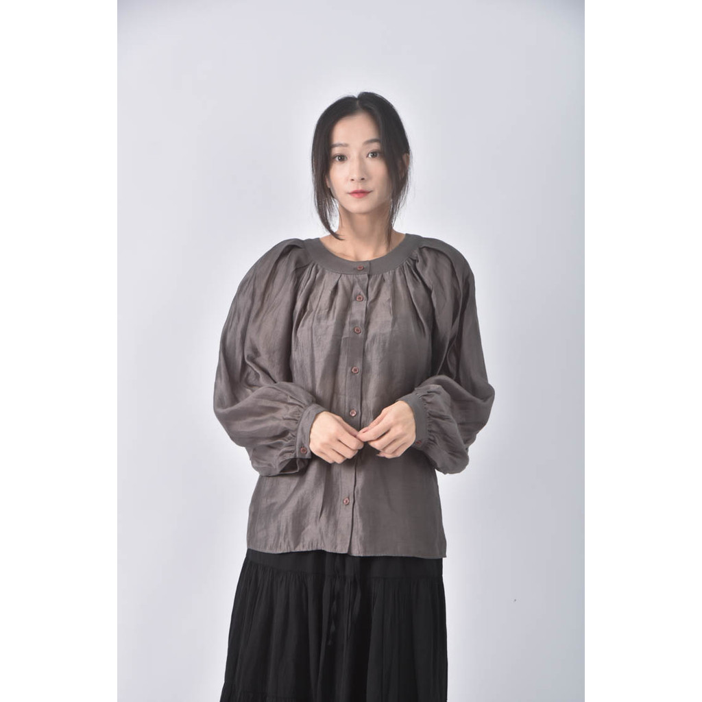 (M) tion韓牌排扣黑色長袖上衣二手衣