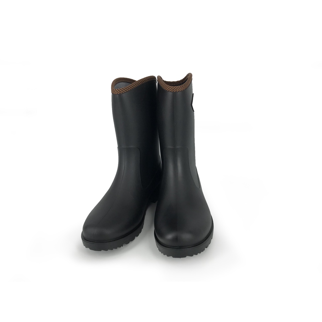 精選時尚雨鞋 MIT台灣製造 女鞋 女靴 中筒雨靴 防水鞋 簡約 時尚 金飾 修飾腿型 環保材質 好穿脫 耐磨 止滑 黑, , large