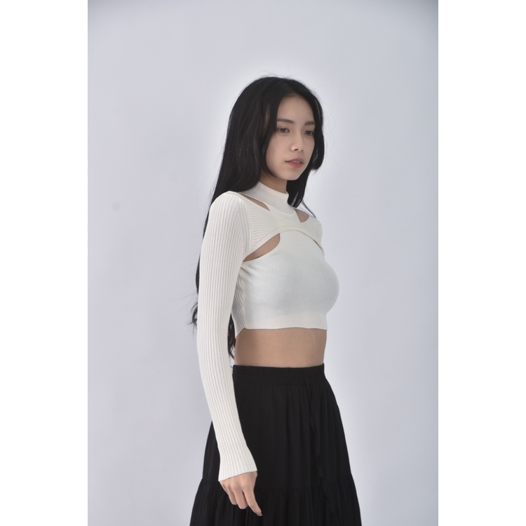 (S) 【安于晴Charlene私服】urban outfitters質感修身短版假兩件白色長袖上衣二手衣, , large