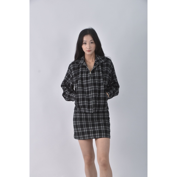 (S) huchujing質感格紋黑色套裝二手衣, , large