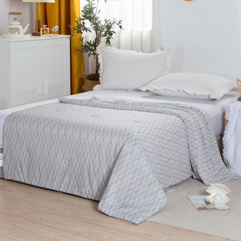 【FOCA】Classic Grid | Cool Antibacterial Silver Ion Anti-Stumbling Cooling Yarn Ice Cream Quilt/Four Seasons Quilt 150x200cm, , large