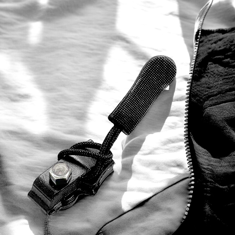 Universal zipper puller, , large