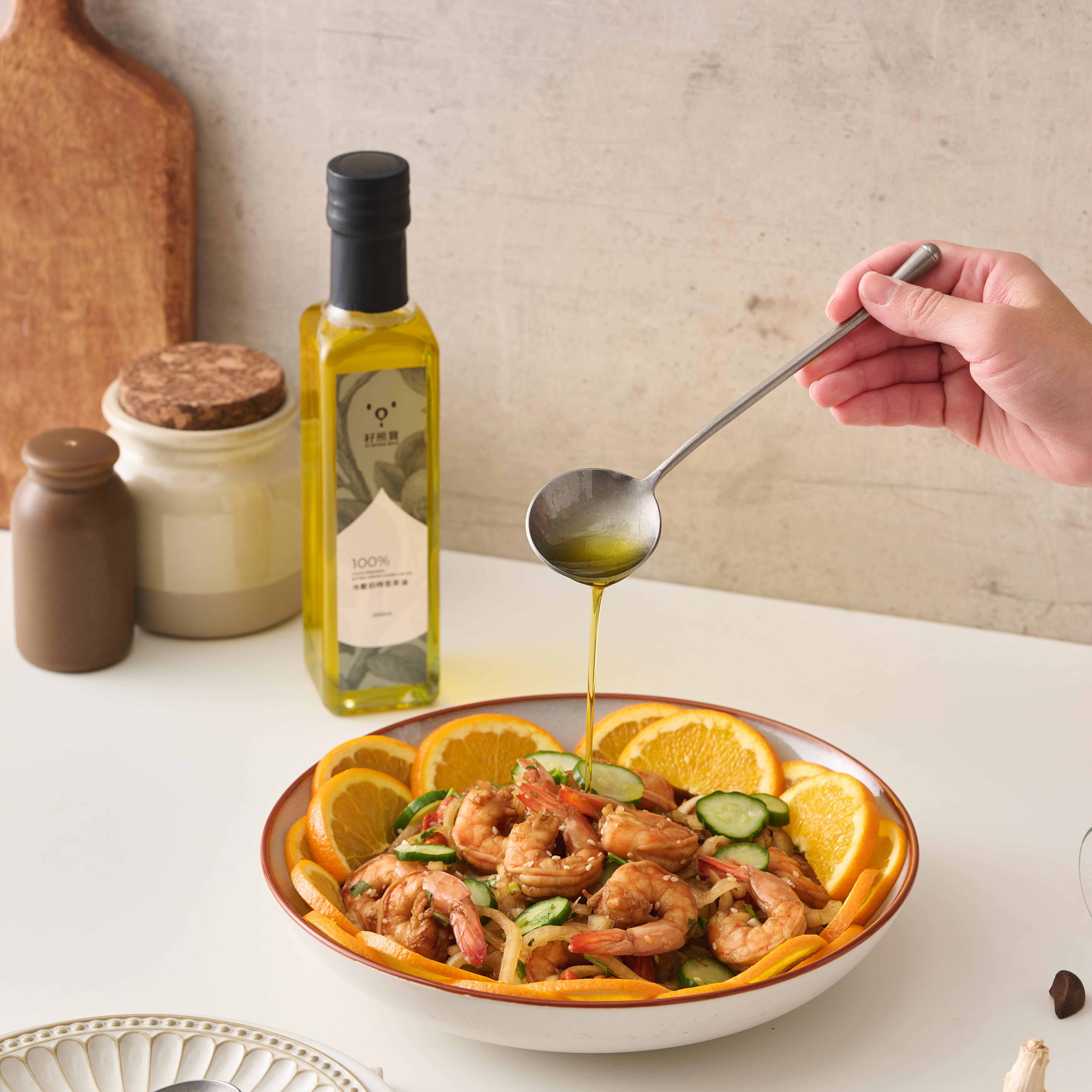 [ZI XIONG BAO CAMELLIA OIL] SUPERIOR EXTRA VIRGIN CAMELLIA OIL 250mlx 1 bottle & FRESH SEEDS FRESH SQUEEZED CAMELLIA OIL 245mlx 1 bottle, , large