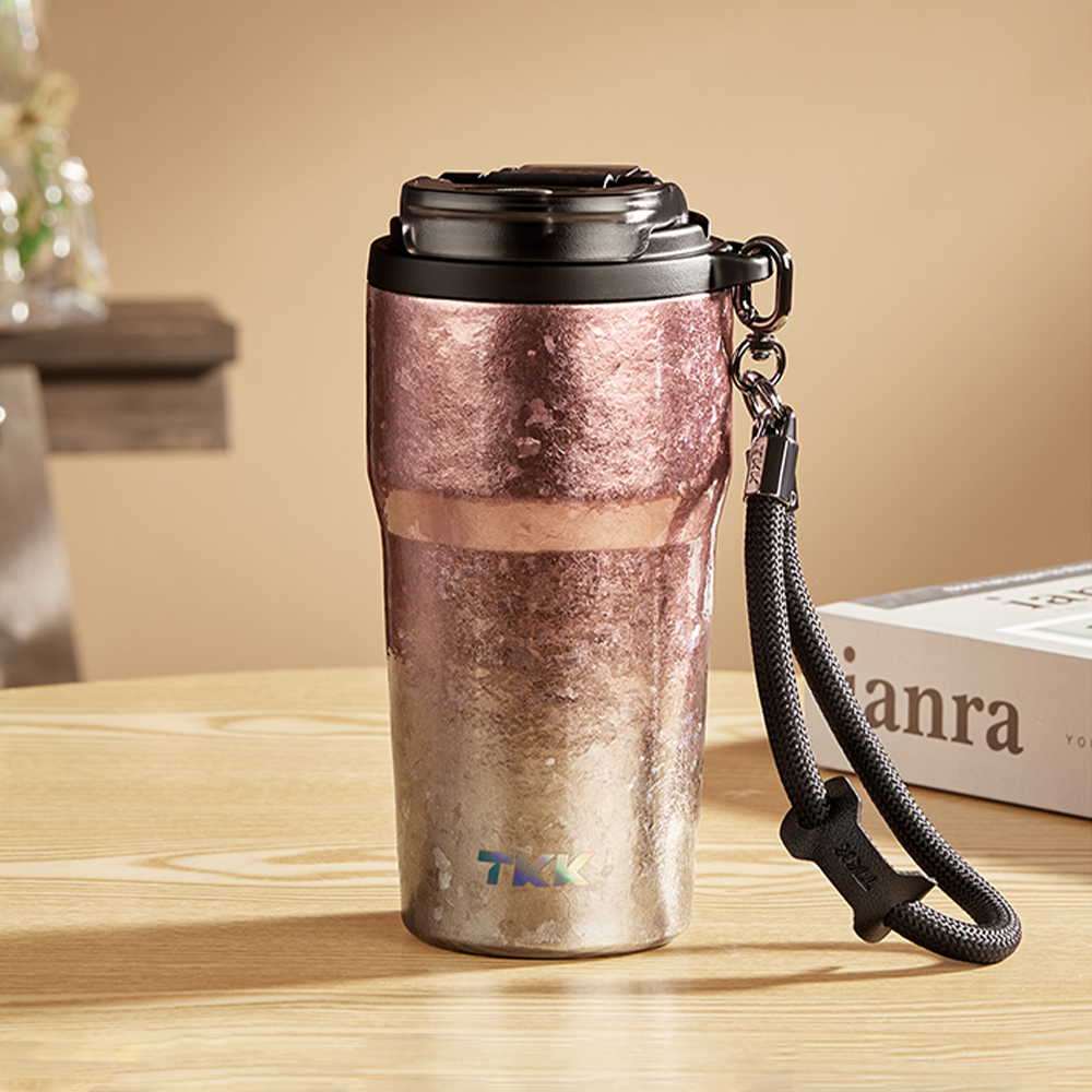 【TKK】洛奇系列 純鈦Ti 咖啡杯 保溫杯 隨身杯 630ML(提繩+直飲+吸管)-鈦金屬, , large