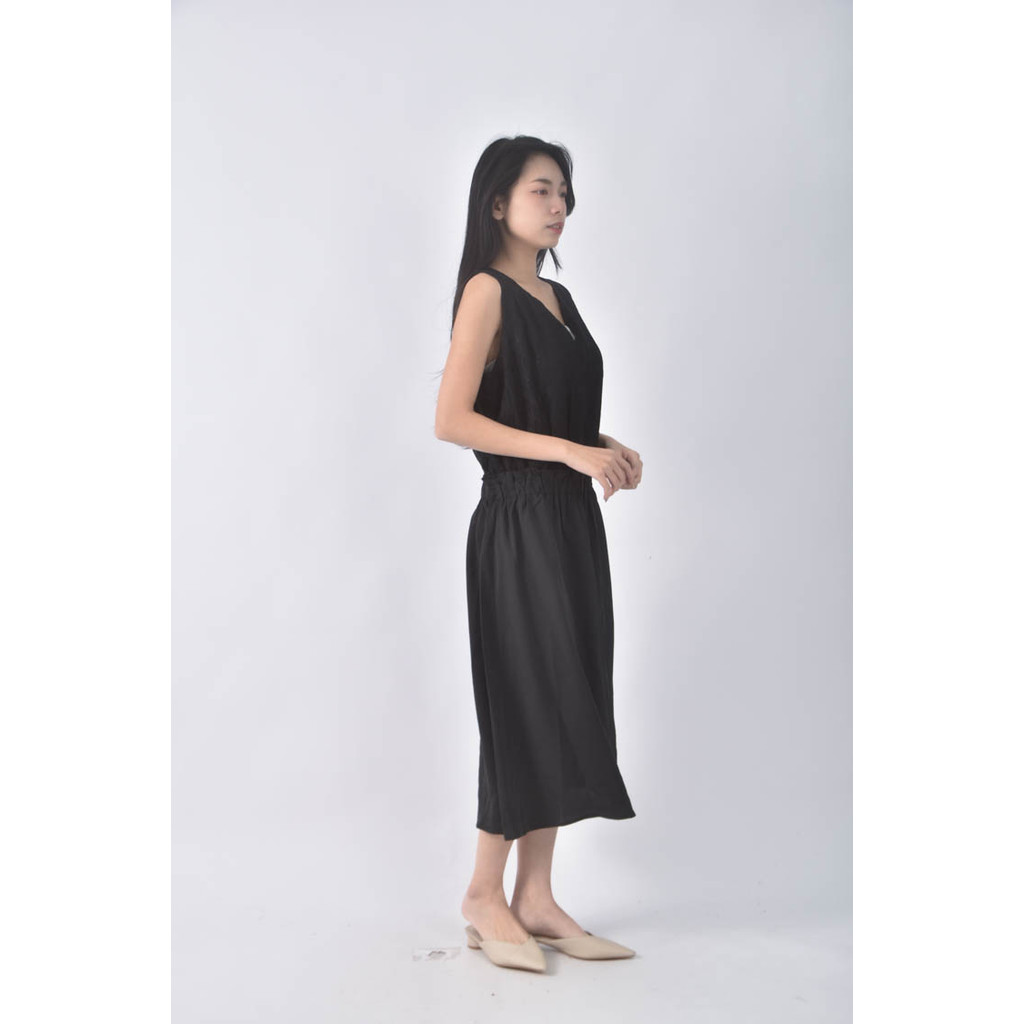 (XL) imoda小香風棉質蕾絲無袖黑色洋裝二手衣, , large