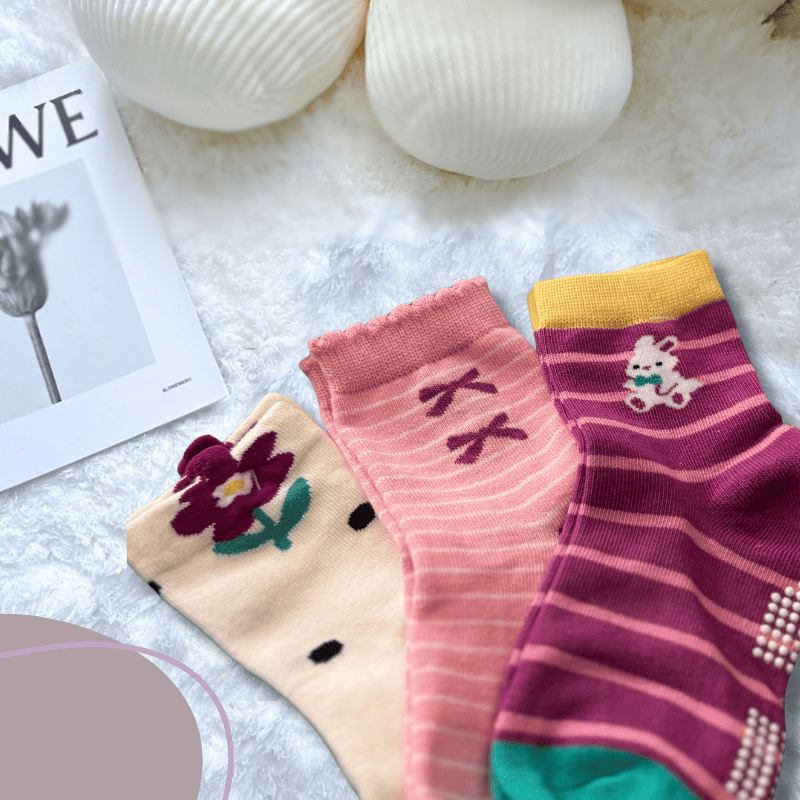 [凱美棉業] 12雙 隨機出色 純棉止滑童襪 粉嫩可愛款 兔兔童襪 卡通童襪 可愛襪 寶寶襪, , large