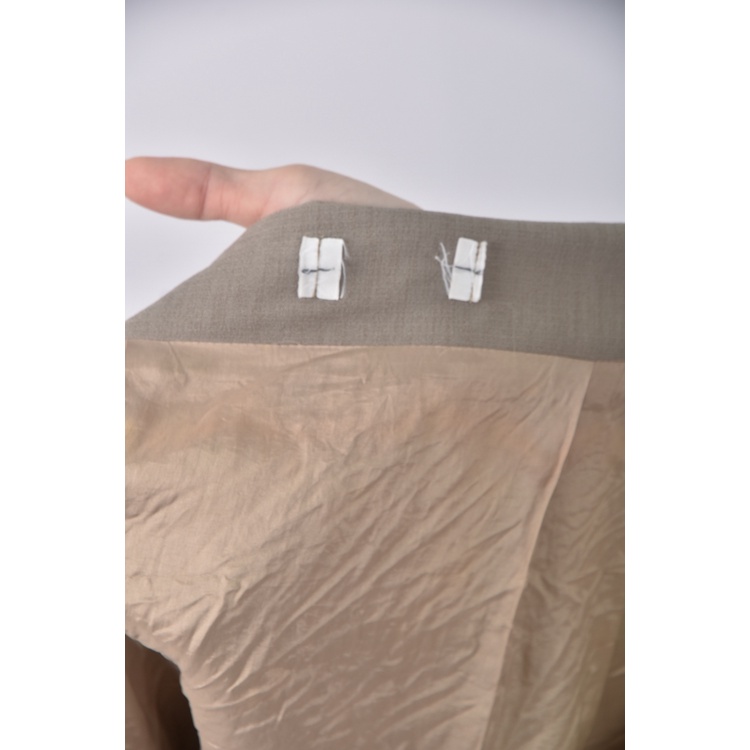 (M) 質感綠色短裙二手衣, , large