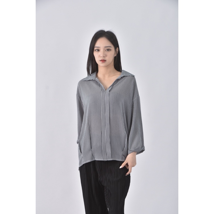 (XL) liville質感條紋黑色長袖上衣二手衣, , large