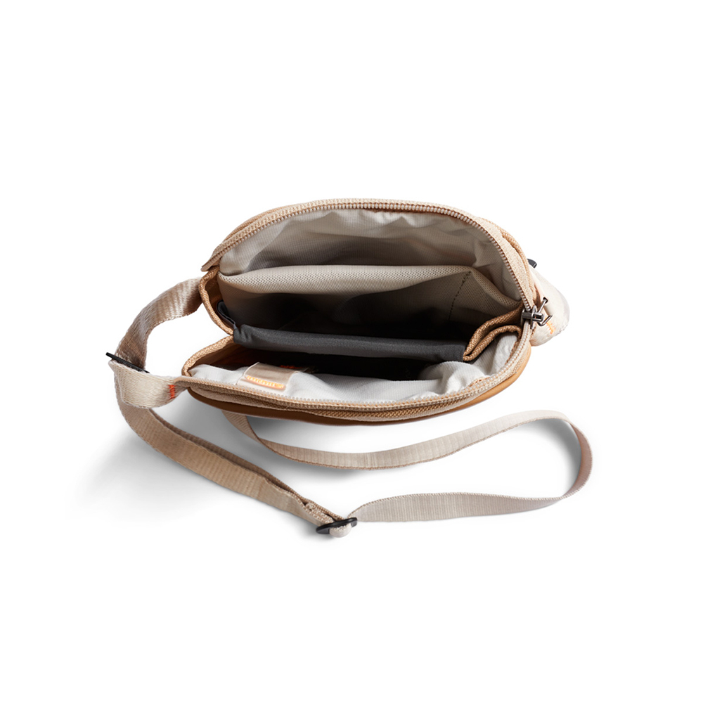 |快速出貨|Bellroy 城市斜背包 Premium 皮革材質 側背包 小包 收納隔層-淺卡其, , large