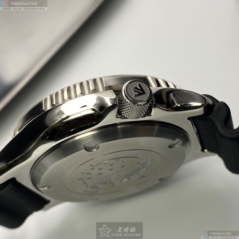 [星晴錶業]CITIZEN手錶,44mm,CI00001黑色錶面銀錶殼深黑色矽膠錶帶款, , large