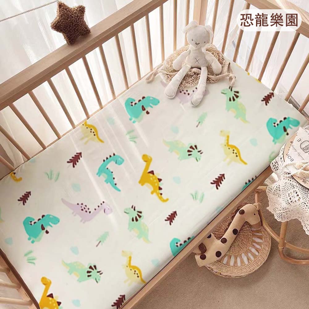 HABABY環安家居嬰兒床包恐龍樂園款(嬰兒床單、彌月禮、禮盒裝)
