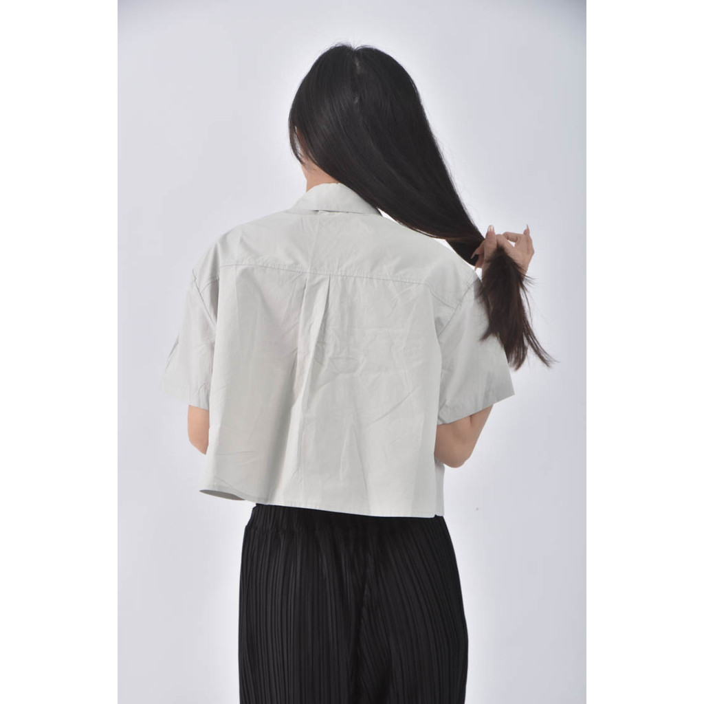 (F) 【粿粿私服】lin修身短版灰綠色短袖上衣二手衣, , large