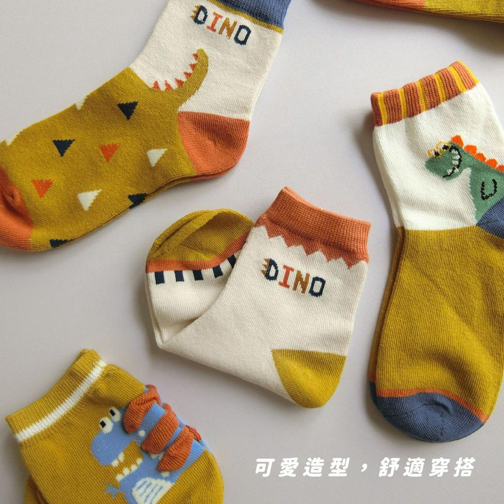 [凱美棉業] 8雙組 隨機出色 MIT台灣製 純棉舒適造型大童襪 DINO恐龍寶貝款 14-17cm, , large