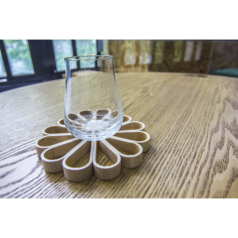 Chrysanthemum Coaster Large, , large