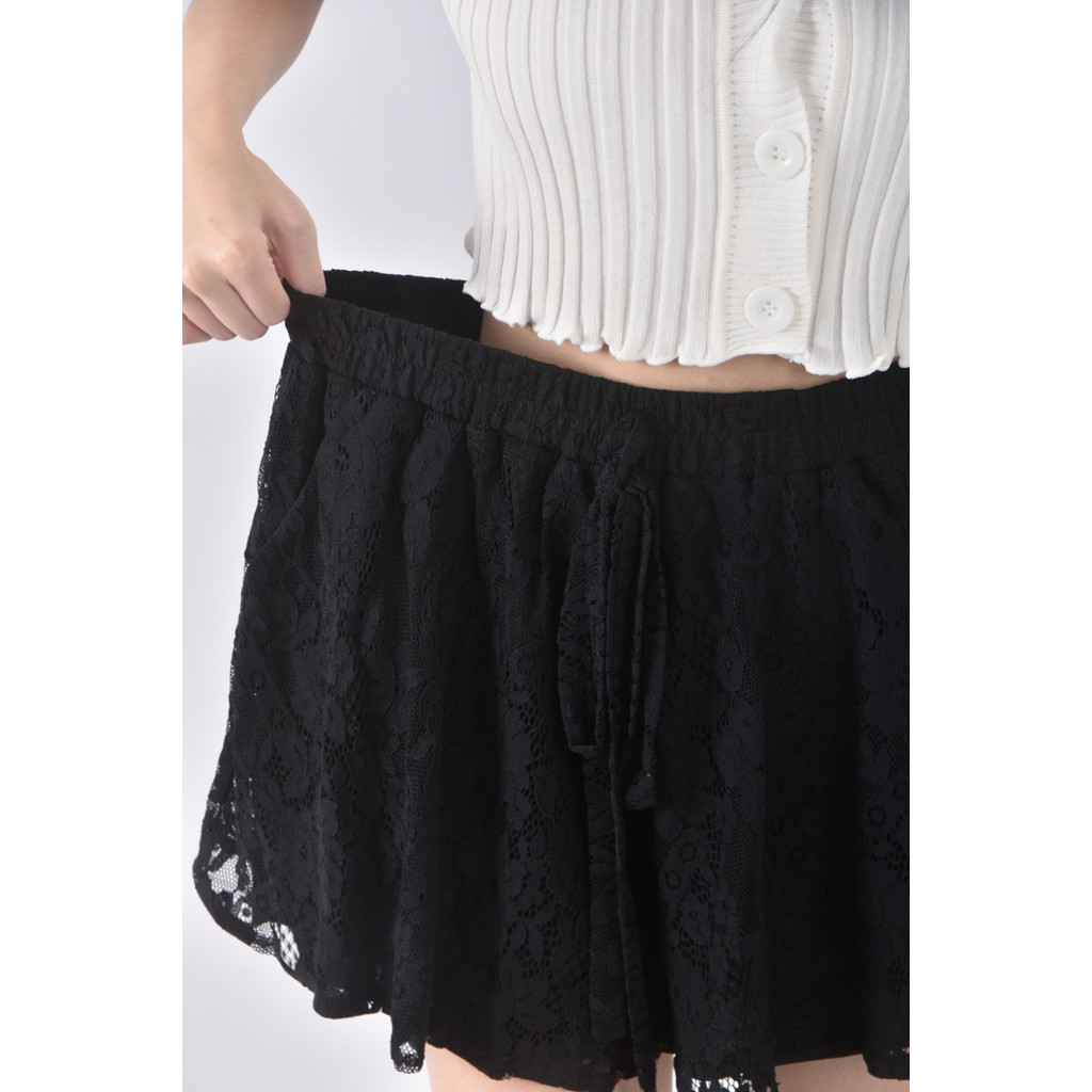 (S) yoco高腰質感黑色短褲二手衣, , large