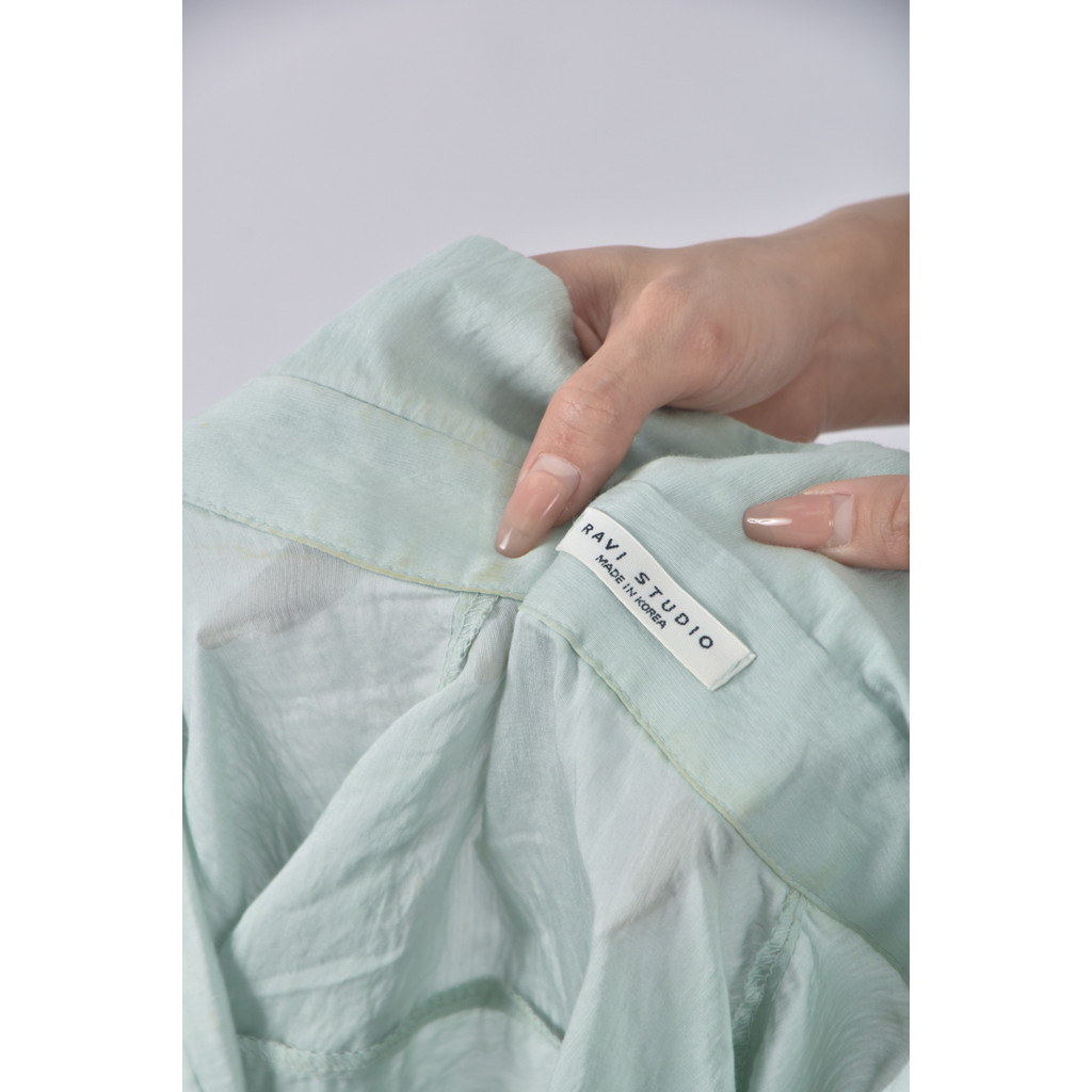 (M) ravi studio韓牌排扣綠色長袖上衣二手衣, , large