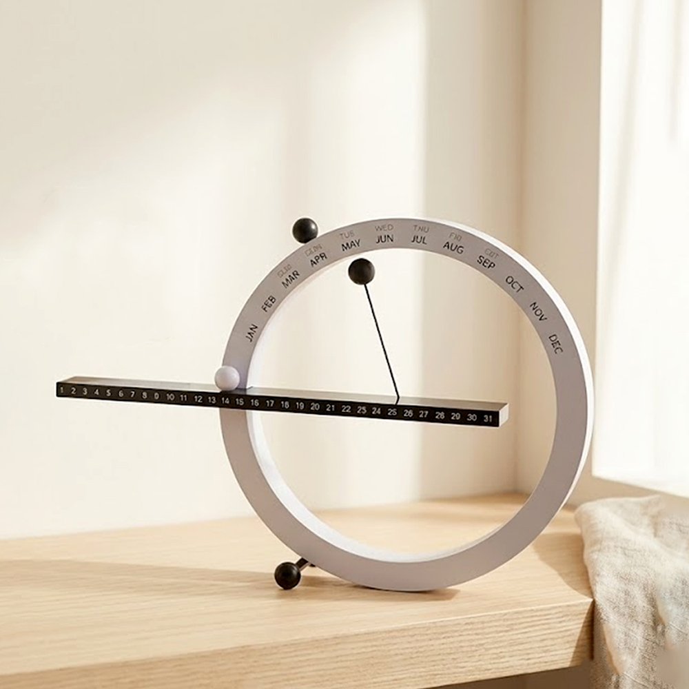 magnetic-ball-calendar