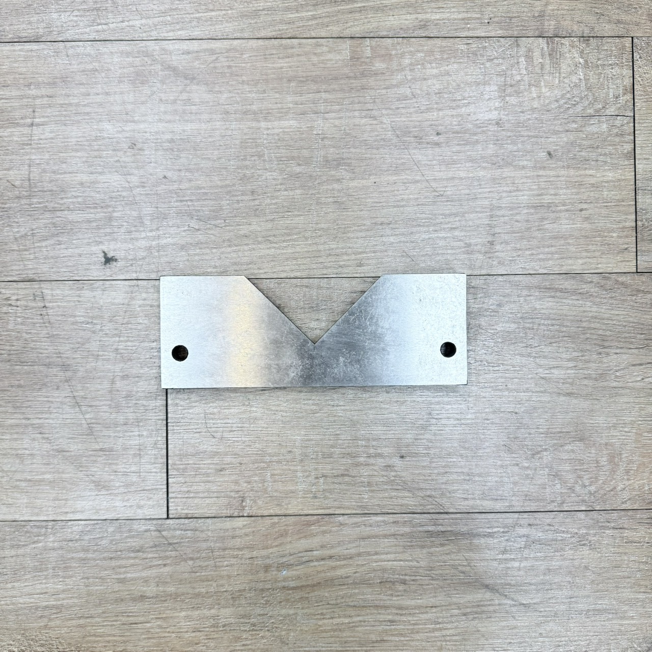 WIN五金 FKS-60 / 18V FKS-60 BL 下刀刃(單孔) 角鋼切斷機專用, , large