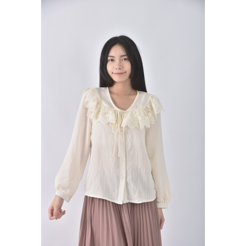 (S) ke mei zi質感蕾絲拼接透膚杏色長袖上衣二手衣