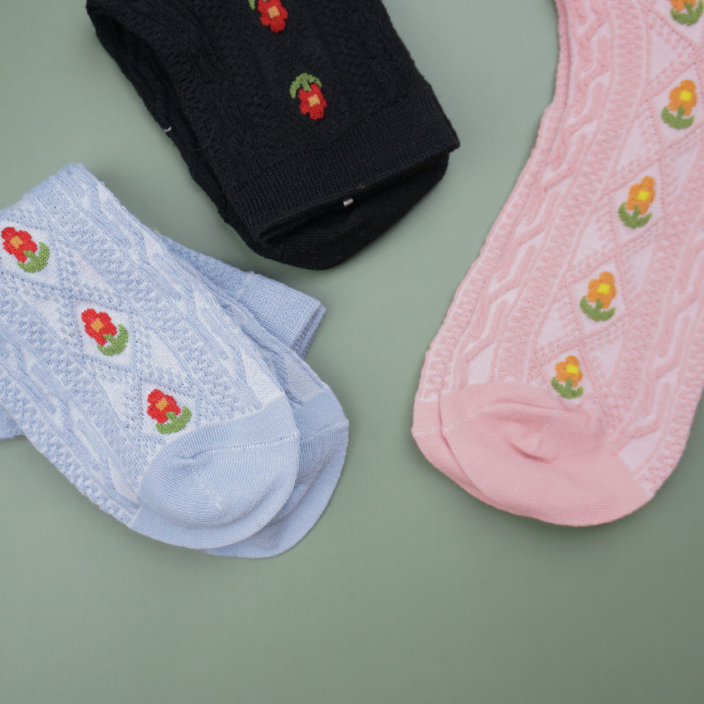 [Kaimei Cotton Industry] 8 pairs set, random and excellent, MIT made in Taiwan, reverse woven 1/2 pure cotton women's socks, small flowers, , large